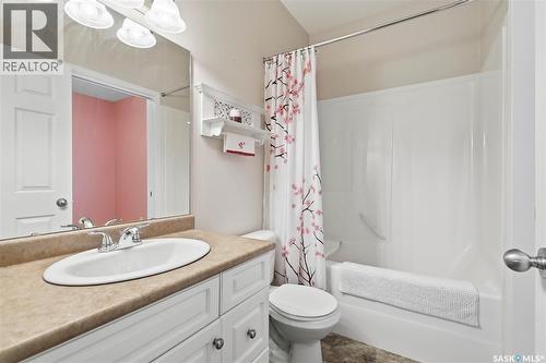 1655 Wingert Drive, Regina, SK - Indoor Photo Showing Bathroom