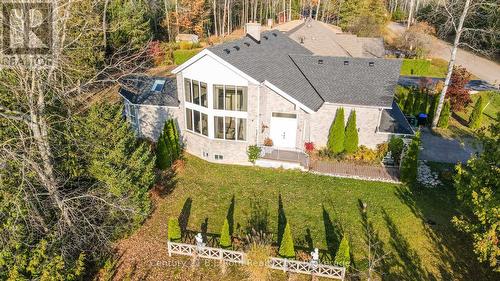 20 Grant Avenue, Tiny, ON - Outdoor