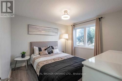 2 Core Crescent, Brampton, ON - Indoor Photo Showing Bedroom