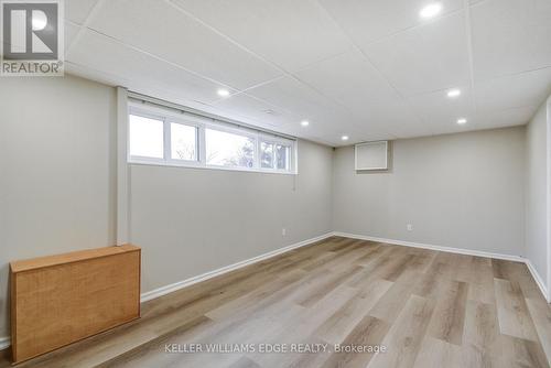 217 Lawnhurst Court, Hamilton, ON - Indoor