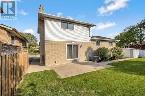 217 Lawnhurst Court, Hamilton, ON - Outdoor