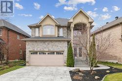 204 VINTON ROAD Hamilton, ON L9K 0G8