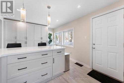 111 Melrose Avenue N, Hamilton, ON - Indoor