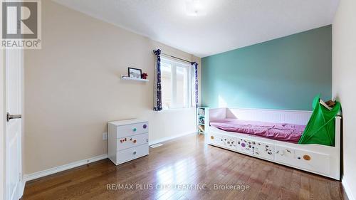 16 Edison Way, Whitby, ON - Indoor