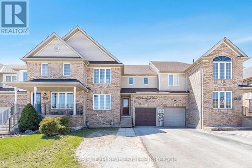 203 THRUSHWOOD DRIVE  Barrie, ON L4N 0Z1