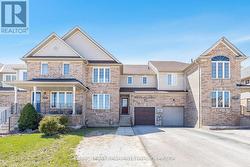 203 THRUSHWOOD DRIVE Barrie, ON L4N 0Z1