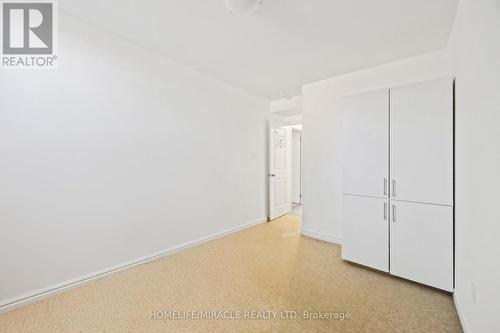 11 - 244 Penetanguishene Road, Barrie, ON - Indoor Photo Showing Other Room