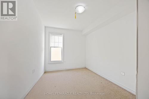 11 - 244 Penetanguishene Road, Barrie, ON - Indoor Photo Showing Other Room