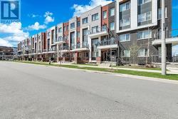 46 WILLIAM DUNCAN ROAD Toronto, ON M3K 1C5