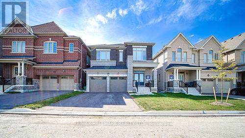 25 KENTLEDGE AVENUE  East Gwillimbury, ON L9N 0W9