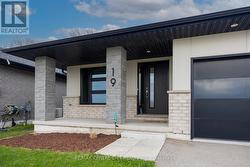 19 BENJAMIN PARKWAY St. Thomas, ON N5R 0J1