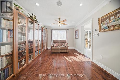 7389 Sandhurst Drive, Mississauga, ON - Indoor