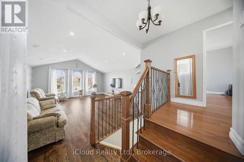7389 Sandhurst Drive, Mississauga, ON - Indoor Photo Showing Other Room