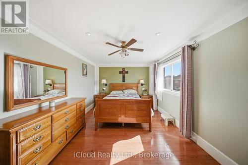 7389 Sandhurst Drive, Mississauga, ON - Indoor Photo Showing Bedroom