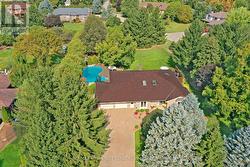 109 SALISBURY DRIVE  Middlesex Centre (Birr), ON N0M 1P0