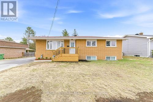 34 JOHN STREET  Petawawa, ON K8H 1S7