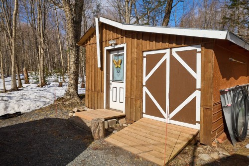 Rangement - 178 Route 329, Saint-Donat, QC - Outdoor With Exterior