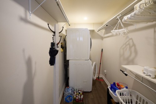 Salle de lavage - 178 Route 329, Saint-Donat, QC - Indoor