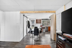 Salon - 