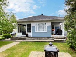 4 25e Rue Fossambault-Sur-Le-Lac, QC G3N 1J1