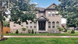 43 MCCANDLESS COURT  Caledon, ON L7C 3R6