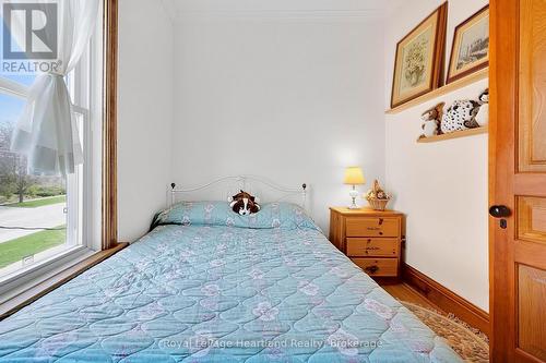 67 Elgin Avenue W, Goderich (Goderich (Town)), ON - Indoor Photo Showing Bedroom
