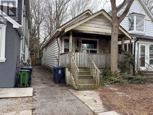 215 GOWAN AVENUE  Toronto, ON M4J 2K7