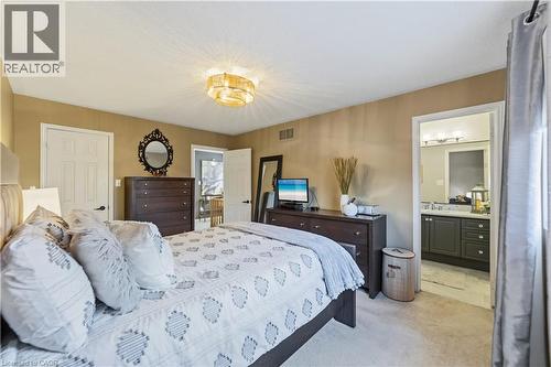 1795 Creek Way, Burlington, ON - Indoor Photo Showing Bedroom