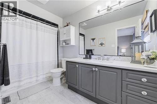 1795 Creek Way, Burlington, ON - Indoor Photo Showing Bathroom