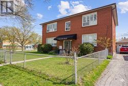 SUITE B - 1 YORKVIEW DRIVE  Toronto, ON M8Z 2E7