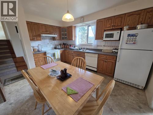 4815 Davis Avenue, Terrace, BC - Indoor Photo Showing Other Room