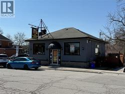 9 N MAIN Street N  Hamilton, ON L0R 2H0