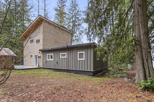 13507 3A Highway, Boswell, BC - Outdoor