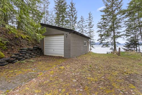 13507 3A Highway, Boswell, BC - Outdoor