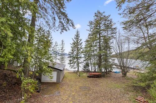 13507 3A Highway, Boswell, BC - Outdoor