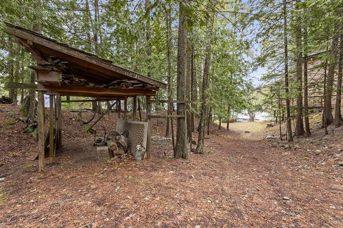 13507 3A Highway, Boswell, BC - Outdoor