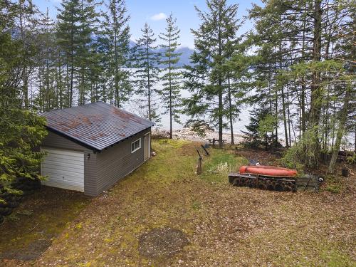 13507 3A Highway, Boswell, BC - Outdoor