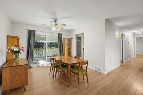 2085 Ruby Road, Kelowna, BC - Indoor Photo Showing Dining Room