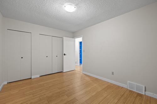 2085 Ruby Road, Kelowna, BC - Indoor Photo Showing Other Room