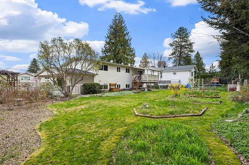 2085 Ruby Road, Kelowna, BC - Outdoor