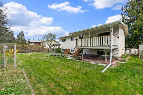 2085 Ruby Road, Kelowna, BC - Outdoor With Deck Patio Veranda