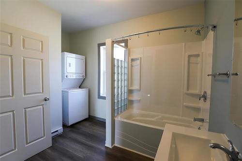 12 Levine Boulevard, Moosehorn, MB - Indoor