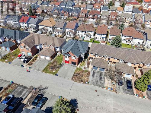 33 Grammercy Park, Ottawa, ON - Outdoor