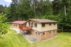 255 Ricardo Rd Gabriola Island, BC V0R 1X1