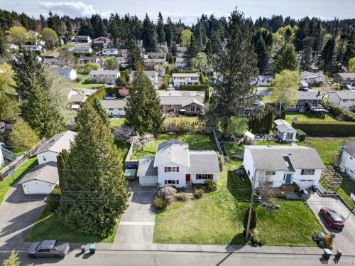 642 Somenos Dr, Comox, BC 