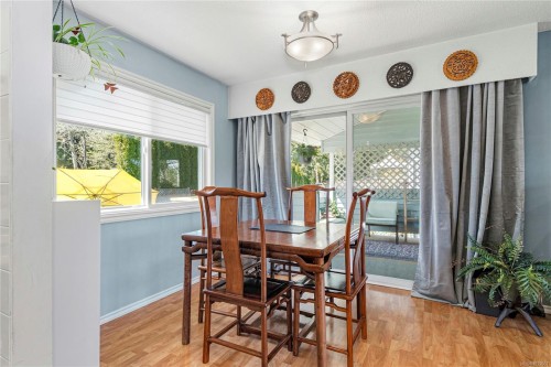 613 Nootka St, Comox, BC 