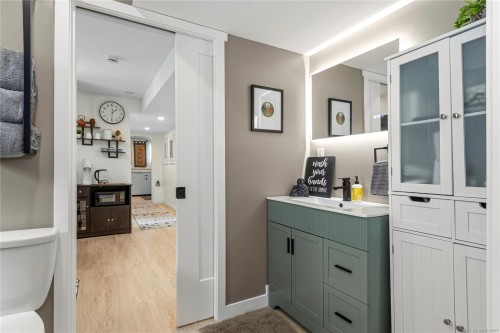 613 Nootka St, Comox, BC 