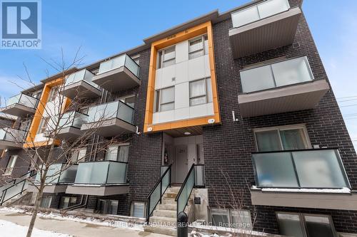 214 - 1085 Danforth Road, Toronto, ON - Outdoor With Balcony