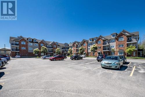 202 - 16 WESTBURY ROAD  Wasaga Beach, ON L9Z 0B8
