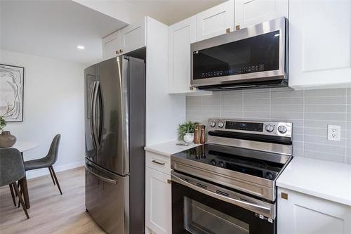 7 Culross Bay, Winnipeg, MB 
